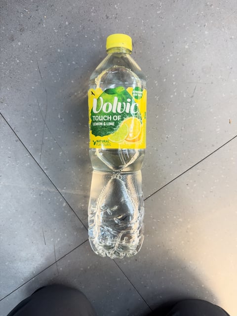 Volvic Lemon Water